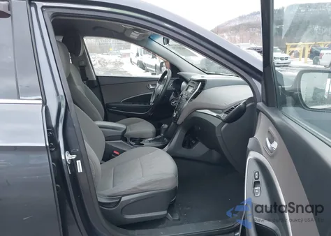 2015 Hyundai Santa Fe Sport 2.4L z USA, uszkodzony, nr VIN 5XYZTDLB0FG256306